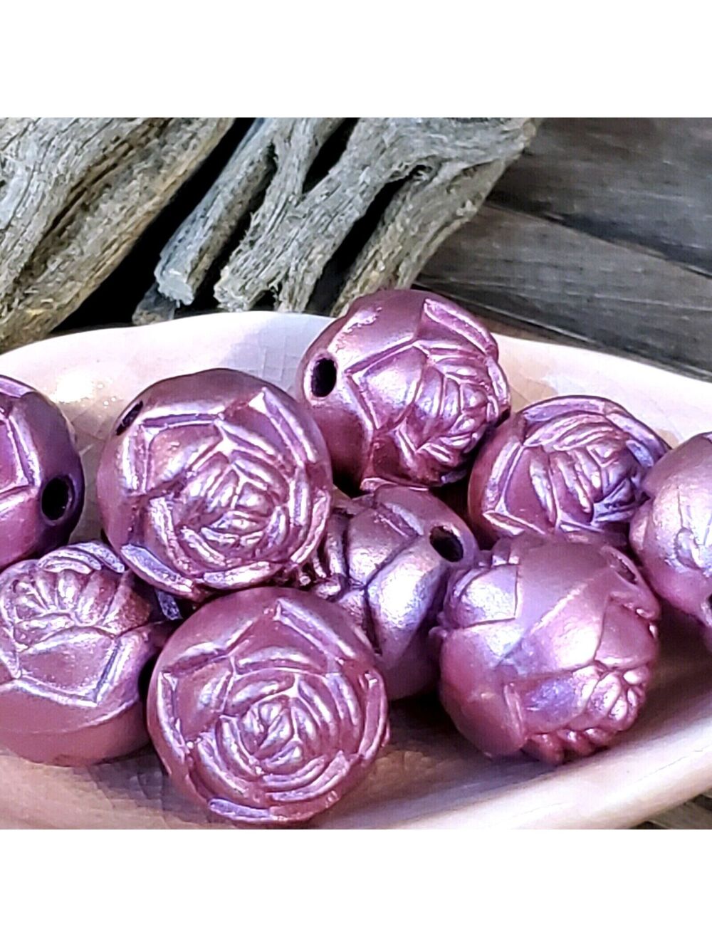 Vintage Retro Lilac Satin Rosebud Flower 14mm Round Acrylic Beads 10 pcs